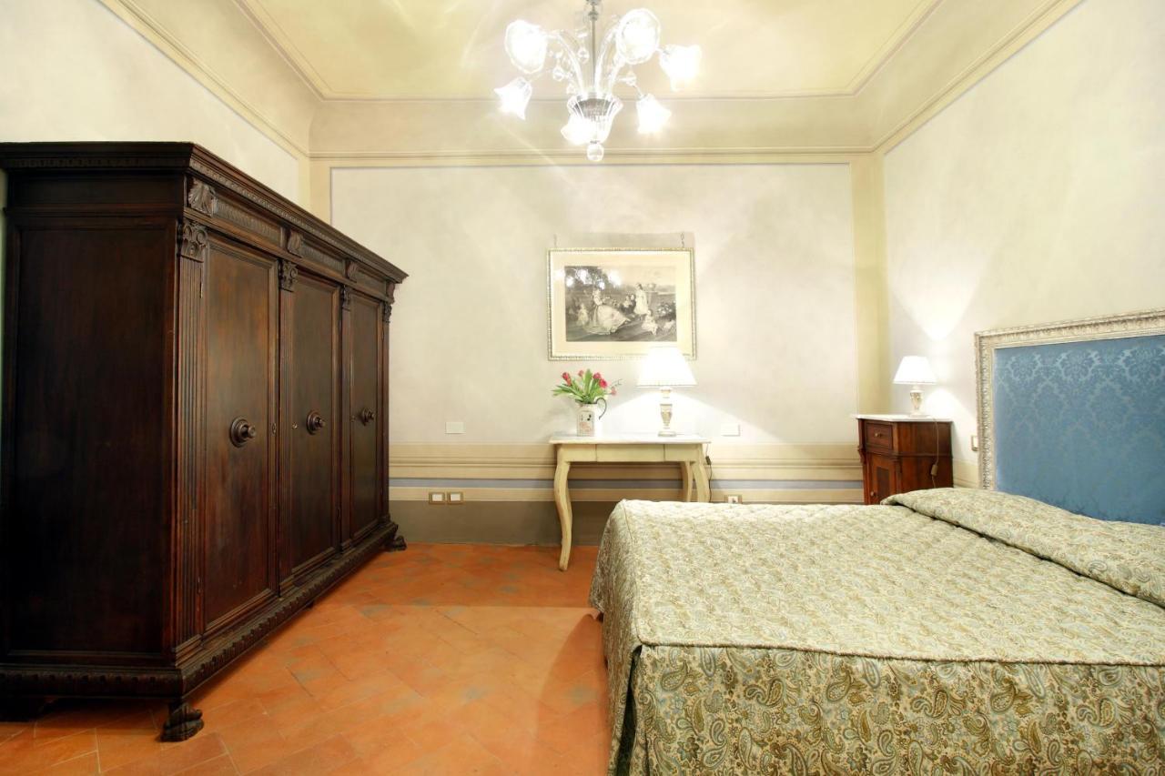 B&B Amalia Suites Florenţa Exterior foto
