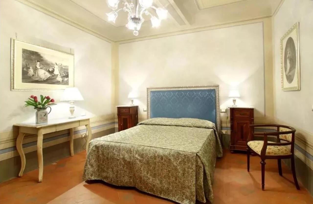 B&B Amalia Suites Florenţa Exterior foto